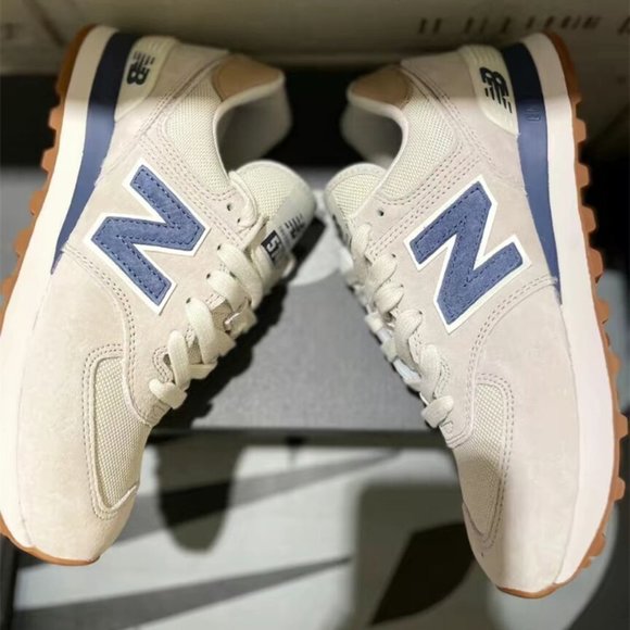 New Balance 574